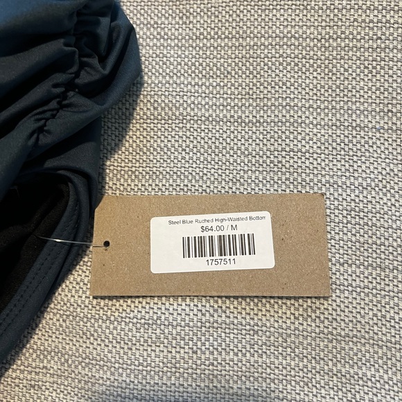 NWT Albion Bikini (top sz S/bottom sz M) - Picture 6 of 8